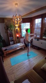 Standing 11 Utthita hasta padangustasana A b.jpg