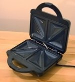 Sandwich_toaster_open.jpg