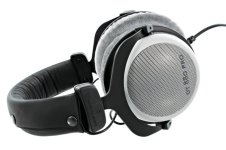 dt880pro.jpg