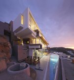 Veronica-Beach-House-Made-By-Luis-Longhi.jpg