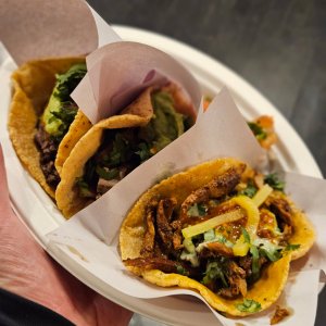 Los Tacos.jpeg