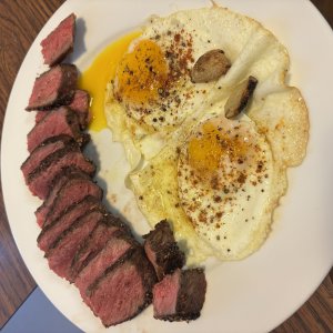 Steak - Eggs.JPG